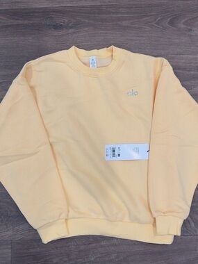 Alo Candlelight Yellow Crewneck Size Small